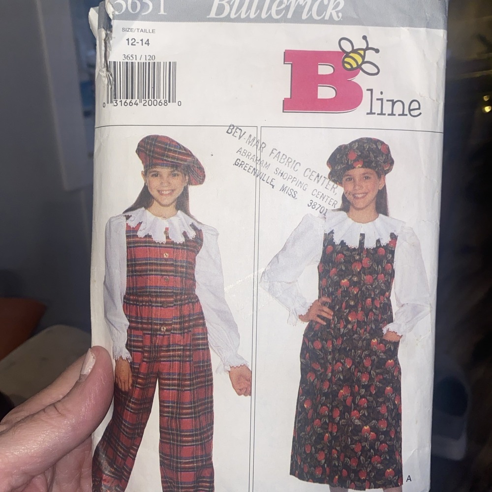 Butterick 3651 Girls Jumper Jumpsuit Blouse Beret Sewing Pattern Size 12-14 Cut